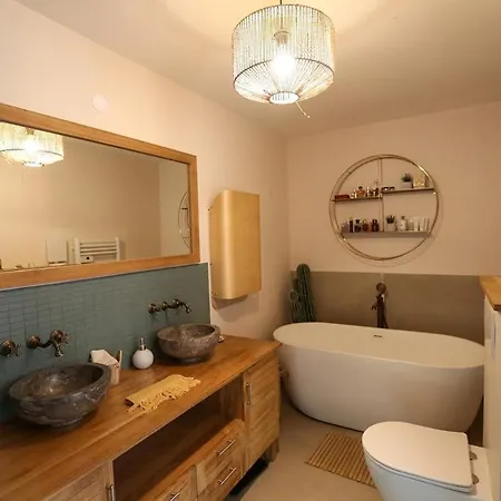 Ferienhaus Maison Bois En Lisiere De Foret Cadre Idyllique Poigny-la-Foret